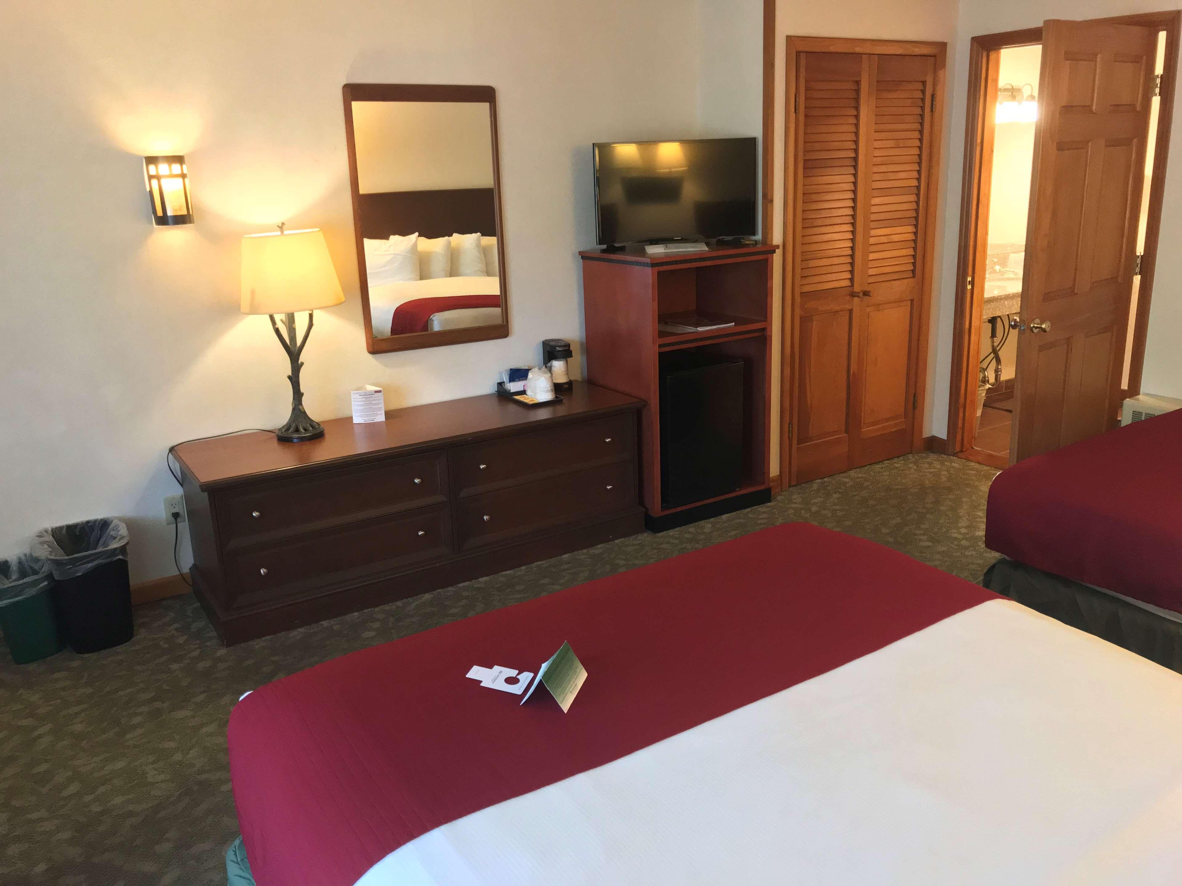Best Western Adirondack Inn Lake Placid Exteriör bild